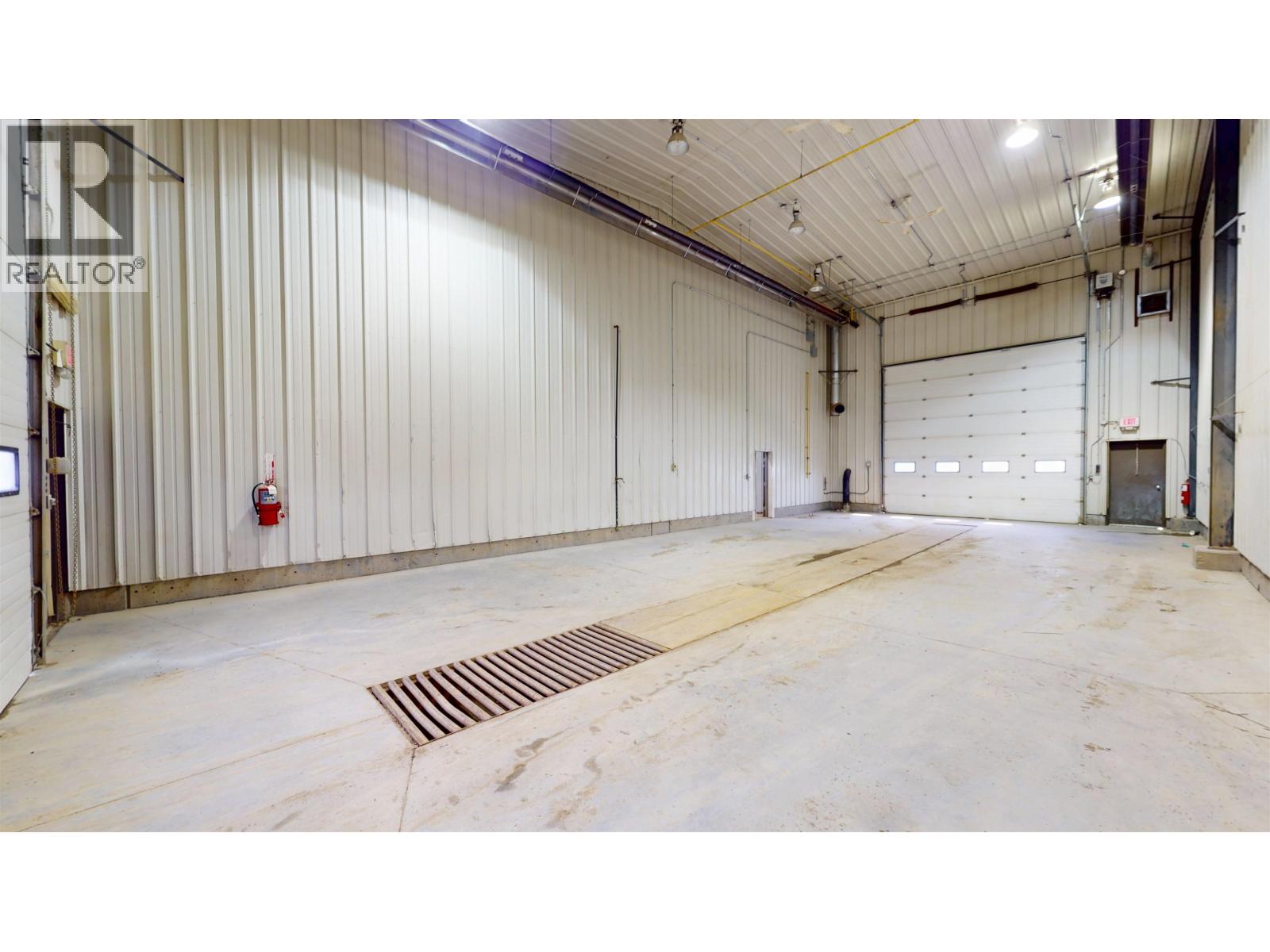 10241 Finning Frontage Road, Fort St. John, British Columbia  V1J 8A9 - Photo 14 - C8078260
