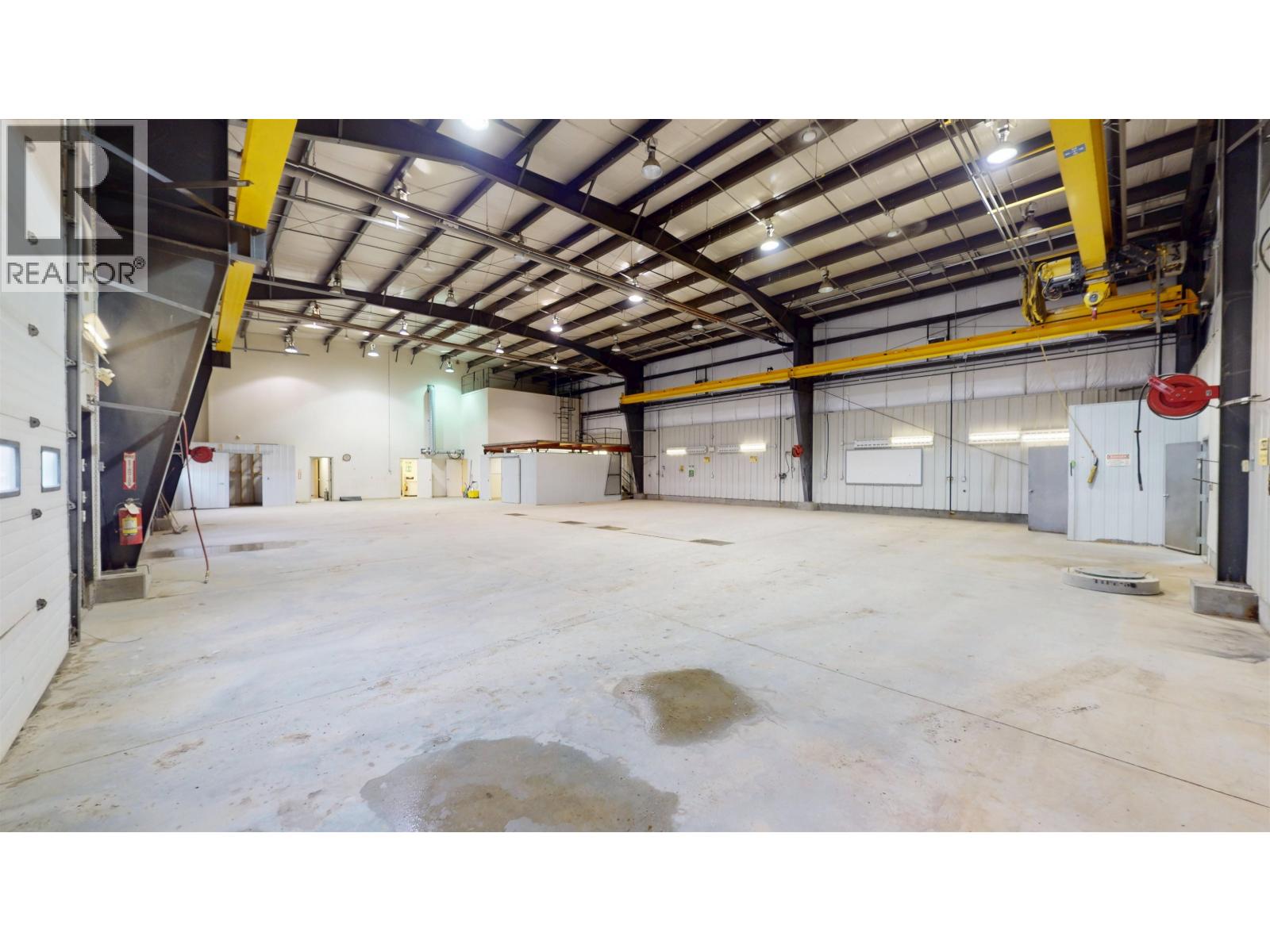 10241 Finning Frontage Road, Fort St. John, British Columbia  V1J 8A9 - Photo 4 - C8078260