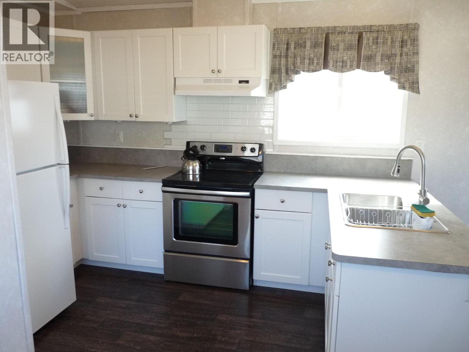 771 Athabasca Street E Unit# 56, Kamloops, British Columbia  V2H 1C8 - Photo 4 - 10372202