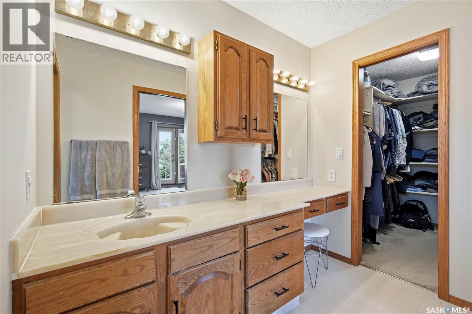 306 Whitewood Road, Saskatoon, Saskatchewan  S7J 4L8 - Photo 27 - SK045686