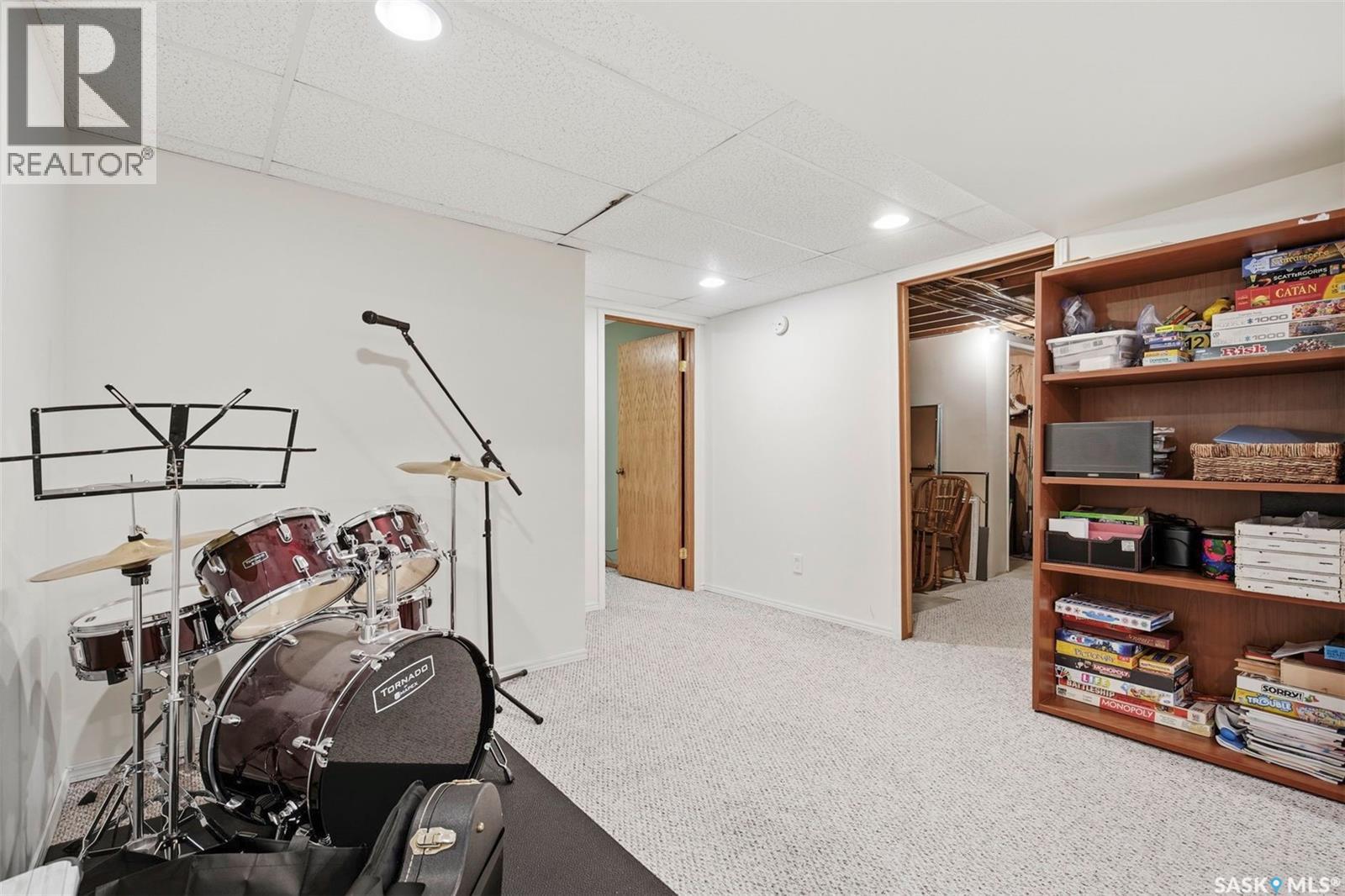 306 Whitewood Road, Saskatoon, Saskatchewan  S7J 4L8 - Photo 34 - SK045686