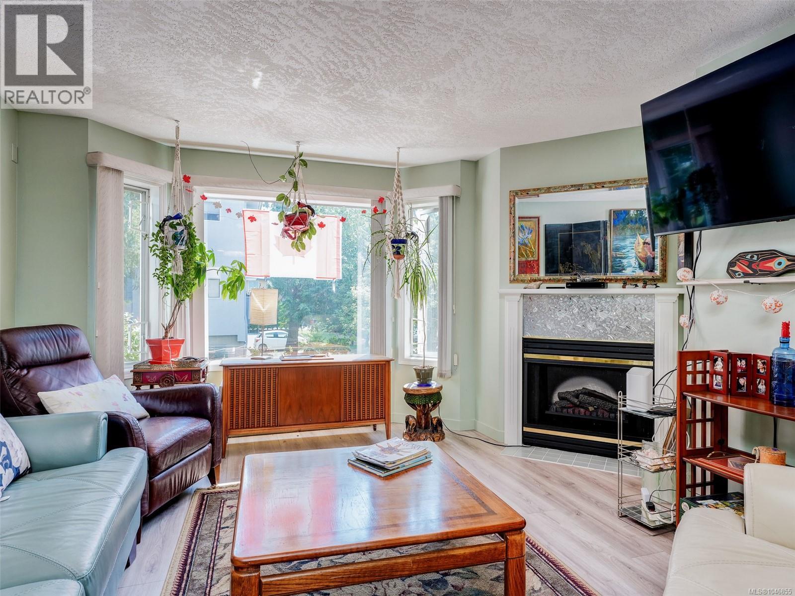 208 9882 Fifth St, Sidney, British Columbia  V8L 2X3 - Photo 4 - 1046855