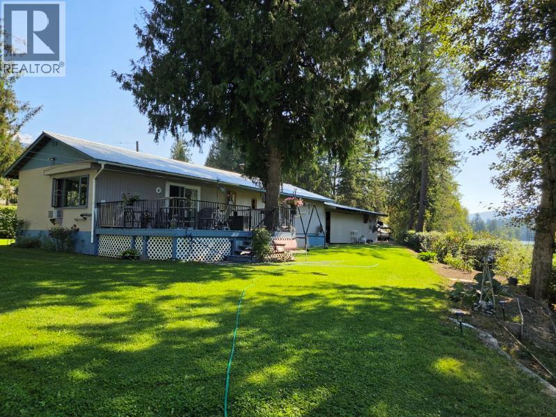 630 Enderby Mabel Lake Road, Enderby, British Columbia