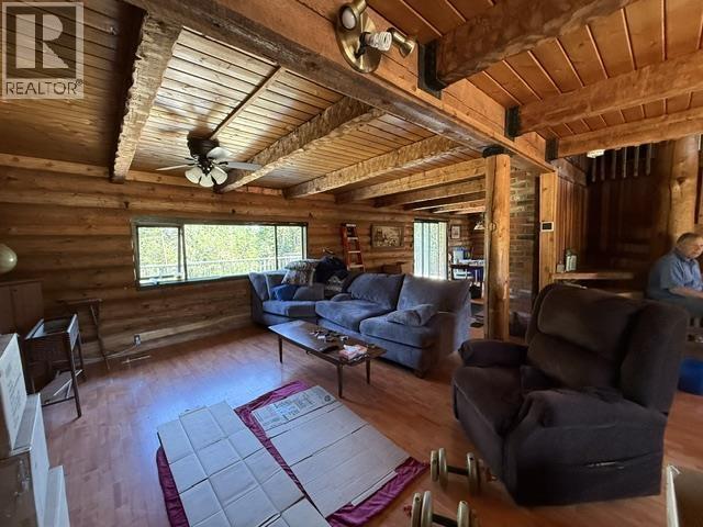 1453 Flett Road, Williams Lake, British Columbia  V2G 4W9 - Photo 9 - R3155748