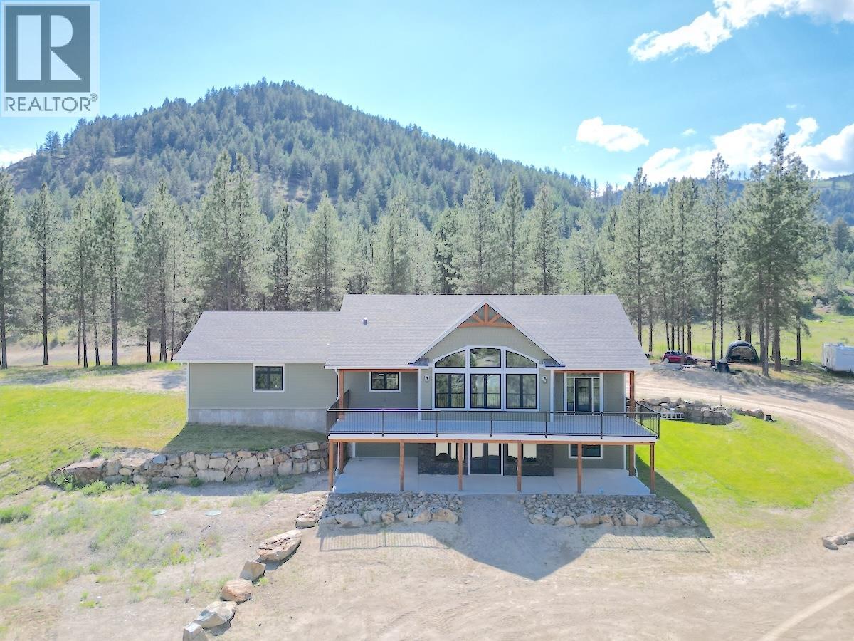 7735 GN Road, Grand Forks, British Columbia