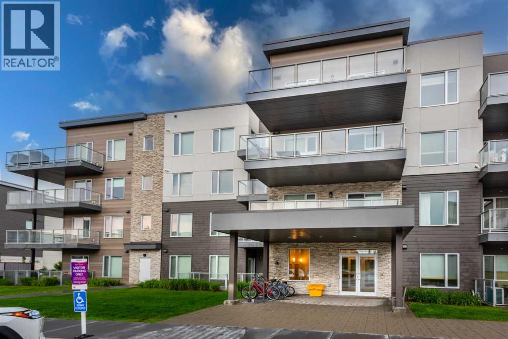 105, 150 Shawnee Square SW, Calgary, Alberta  T2Y 0T6 - Photo 2 - A2325922