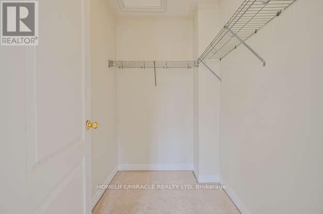 45 Peach Drive, Brampton, Ontario  L6R 0W6 - Photo 14 - W13430376