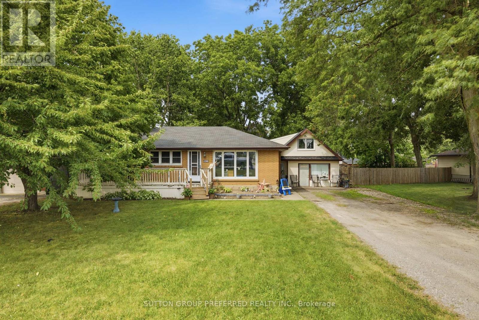 4268 HAMILTON ROAD, Thames Centre, Ontario