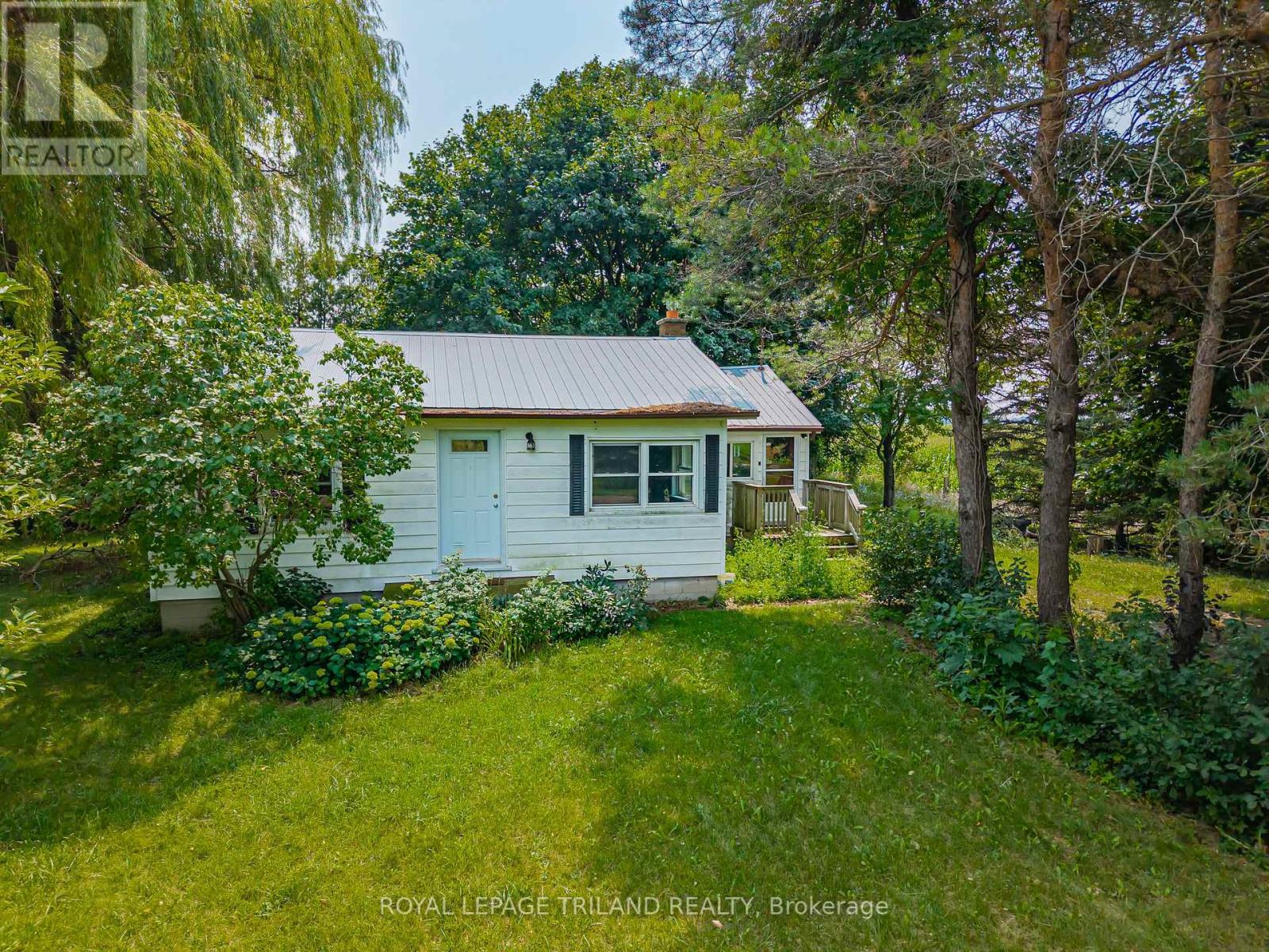 10181 Ivan Drive, Middlesex Centre, Ontario  N0M 2A0 - Photo 3 - X13678330