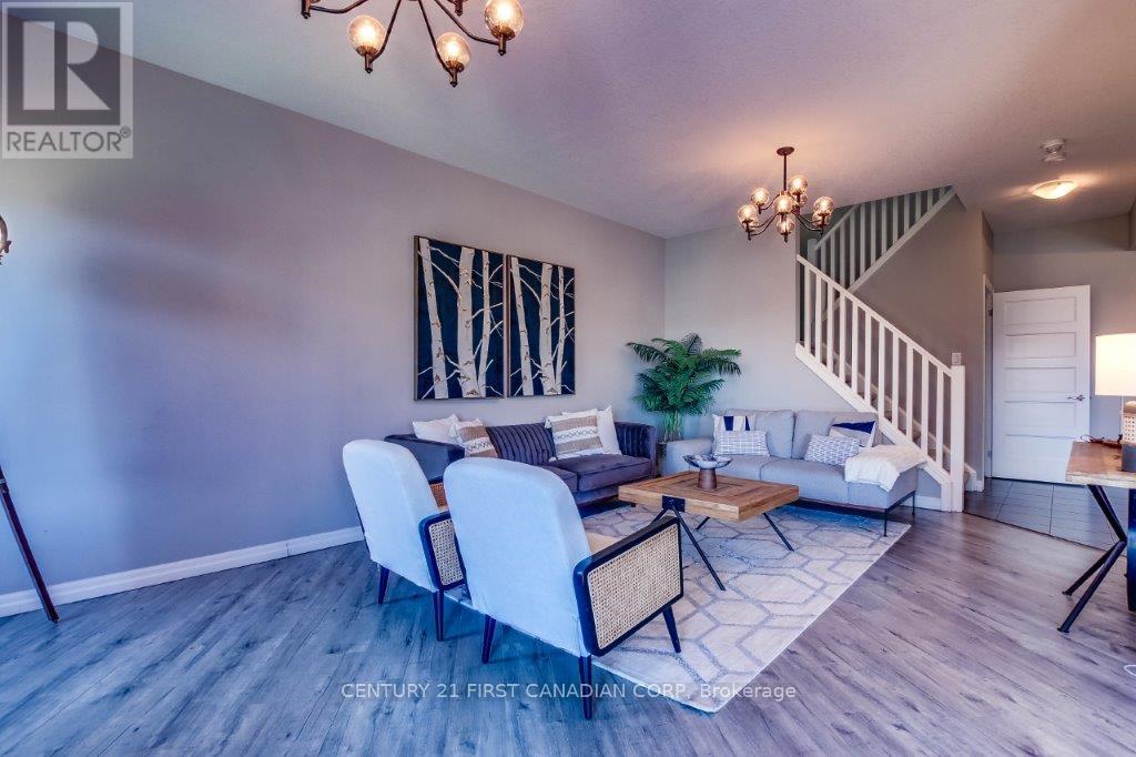 2718 Tokala Trail, London North (North S), Ontario  N6G 0L7 - Photo 10 - X13678336