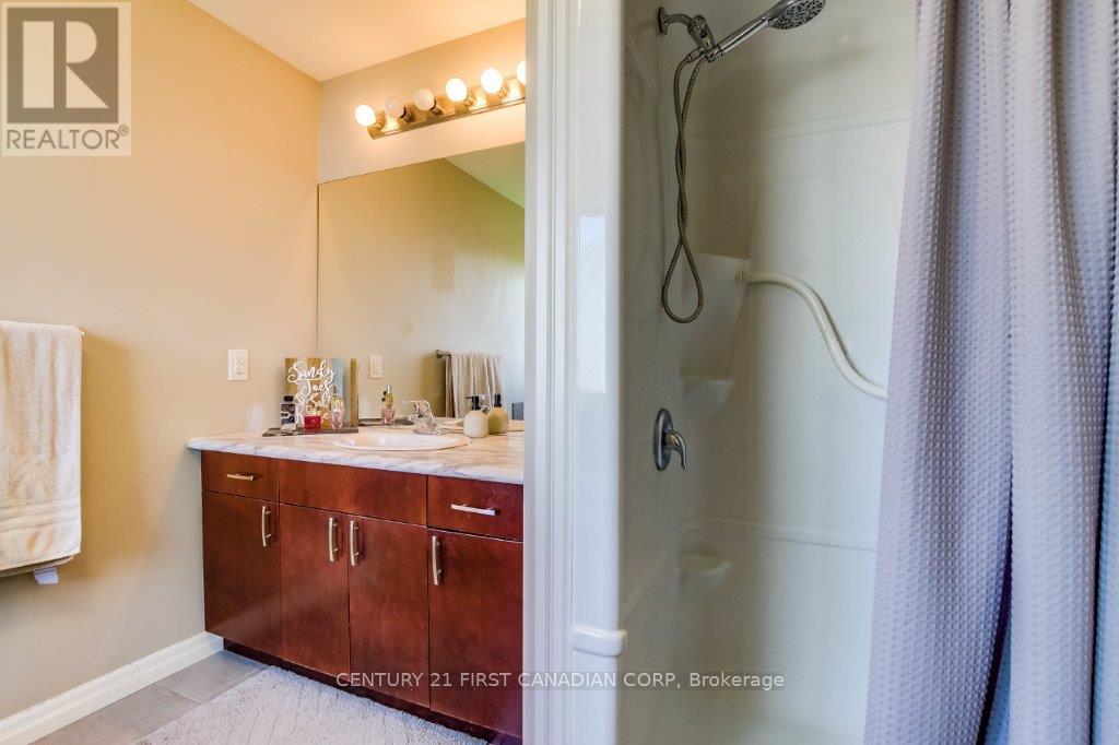 2718 Tokala Trail, London North (North S), Ontario  N6G 0L7 - Photo 21 - X13678336