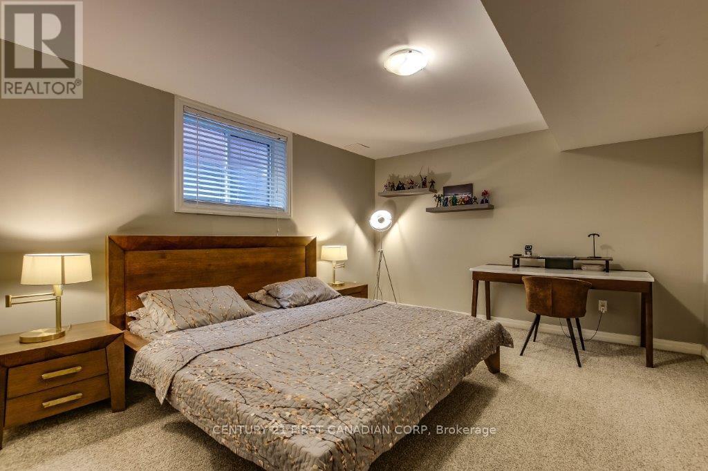 2718 Tokala Trail, London North (North S), Ontario  N6G 0L7 - Photo 26 - X13678336