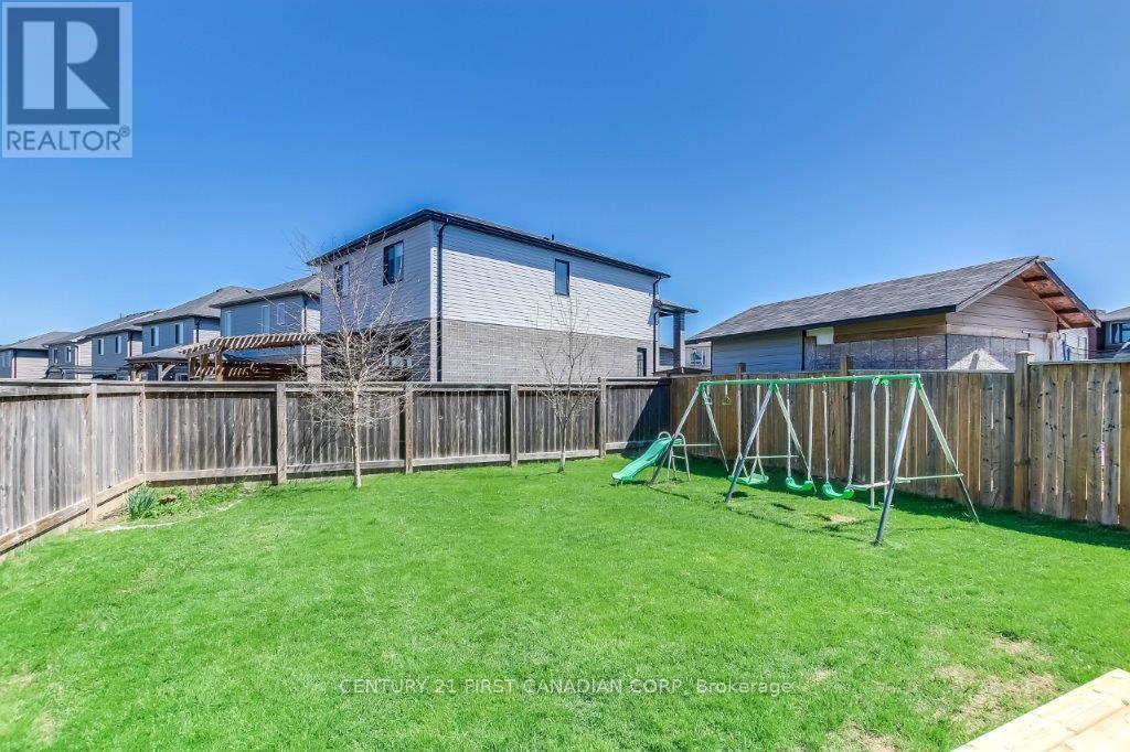2718 Tokala Trail, London North (North S), Ontario  N6G 0L7 - Photo 31 - X13678336