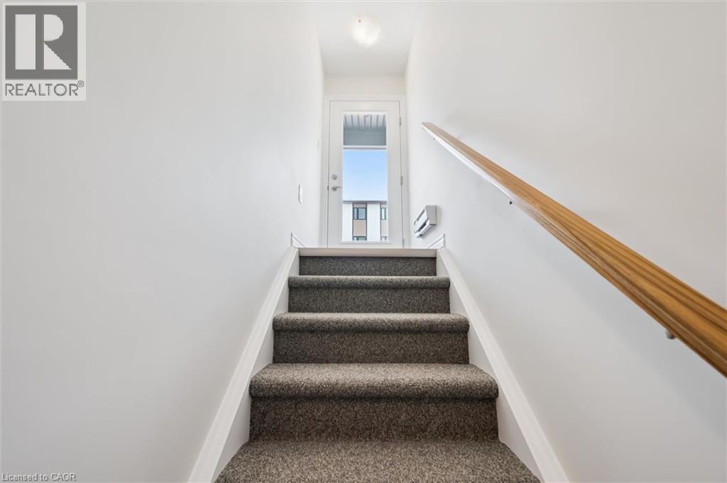465 Garafraxa Street W Unit# 4, Fergus, Ontario  N1M 1C6 - Photo 5 - 40833019