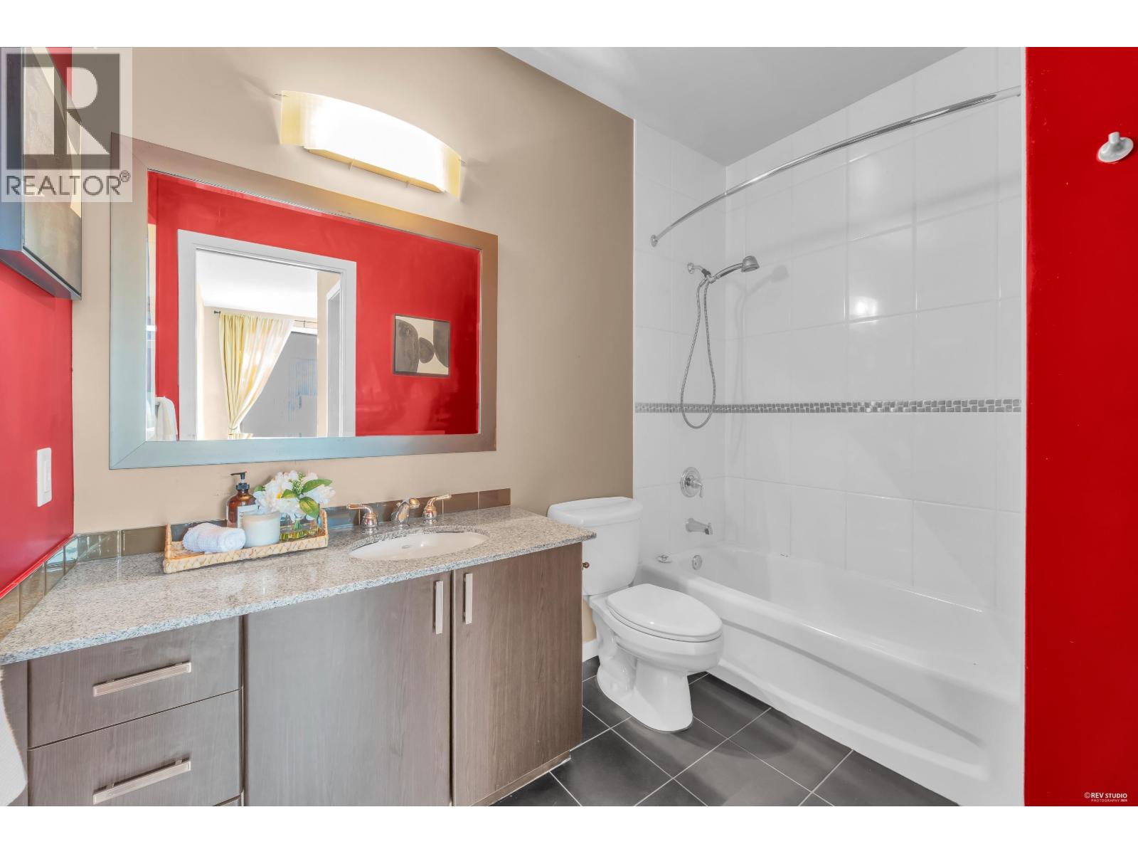 301 4479 W 10th Avenue, Vancouver, British Columbia V6R 2H8 - Photo 19 - R3155313