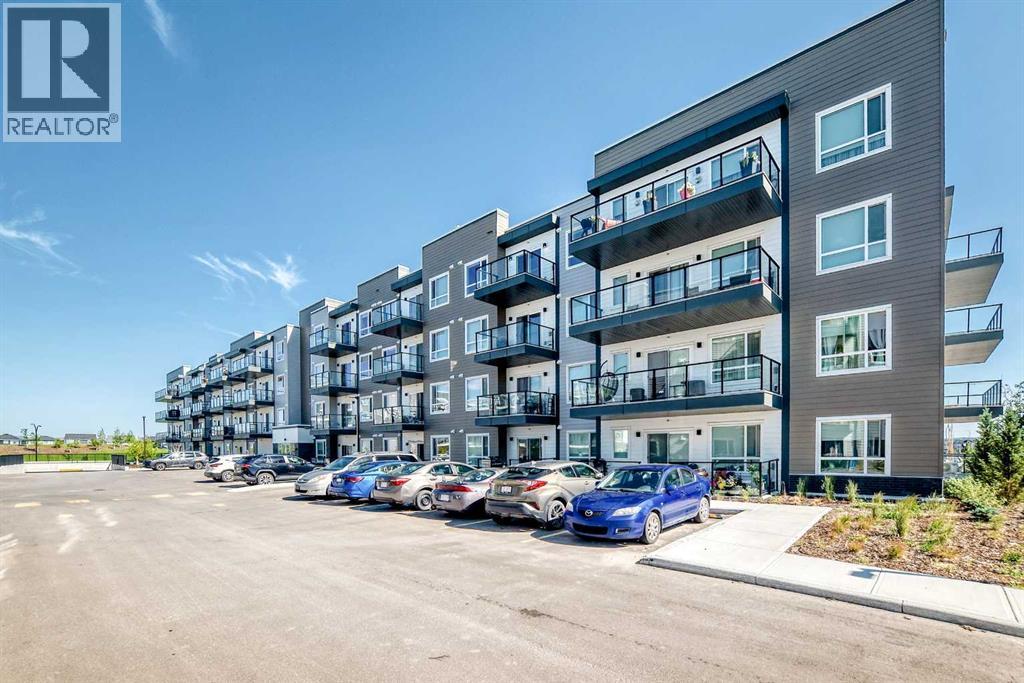 3211, 33 Carringham Gate Nw, Calgary, Alberta T3P 2H6 - Photo 1 - A2328116