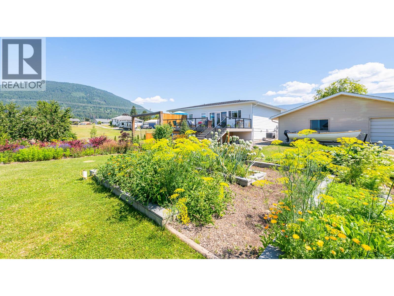 717 25th Avenue S, Erickson, British Columbia  V0B 1G1 - Photo 39 - 10397197