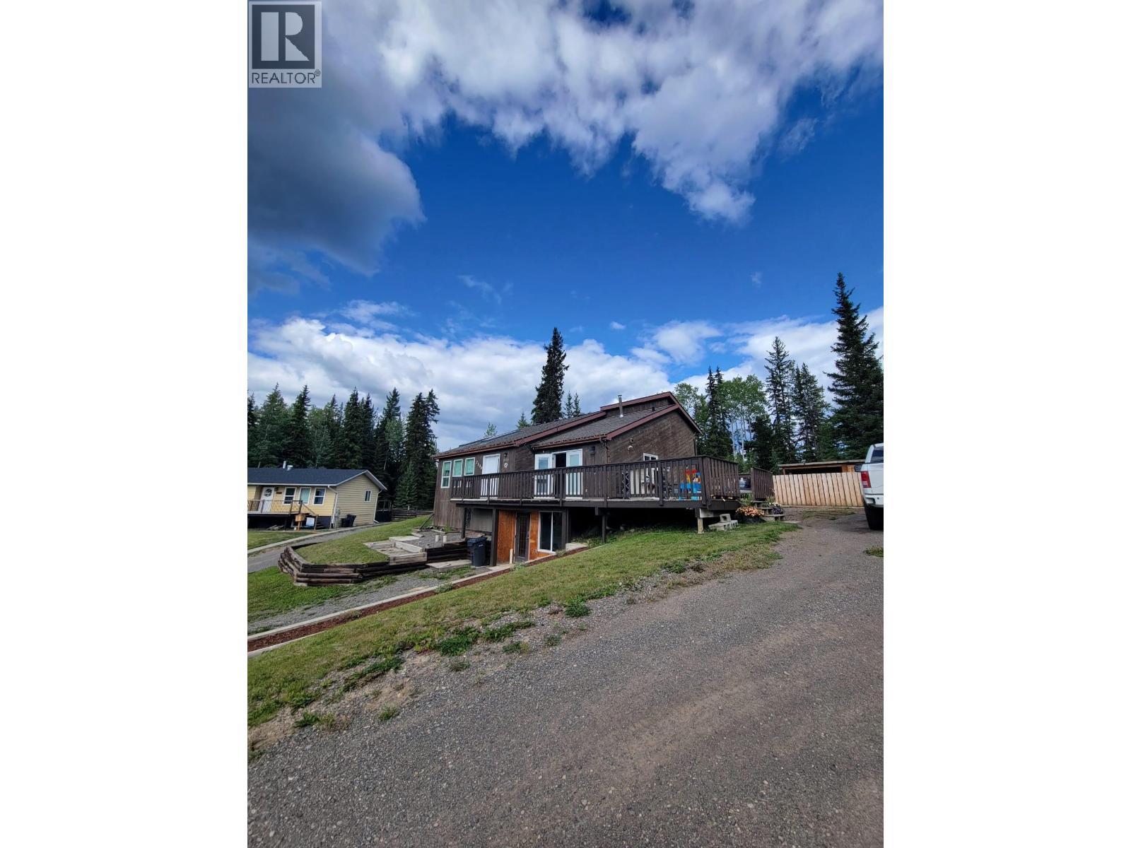 2330 Omineca Place, Houston, British Columbia  V0J 1Z2 - Photo 1 - R3156024