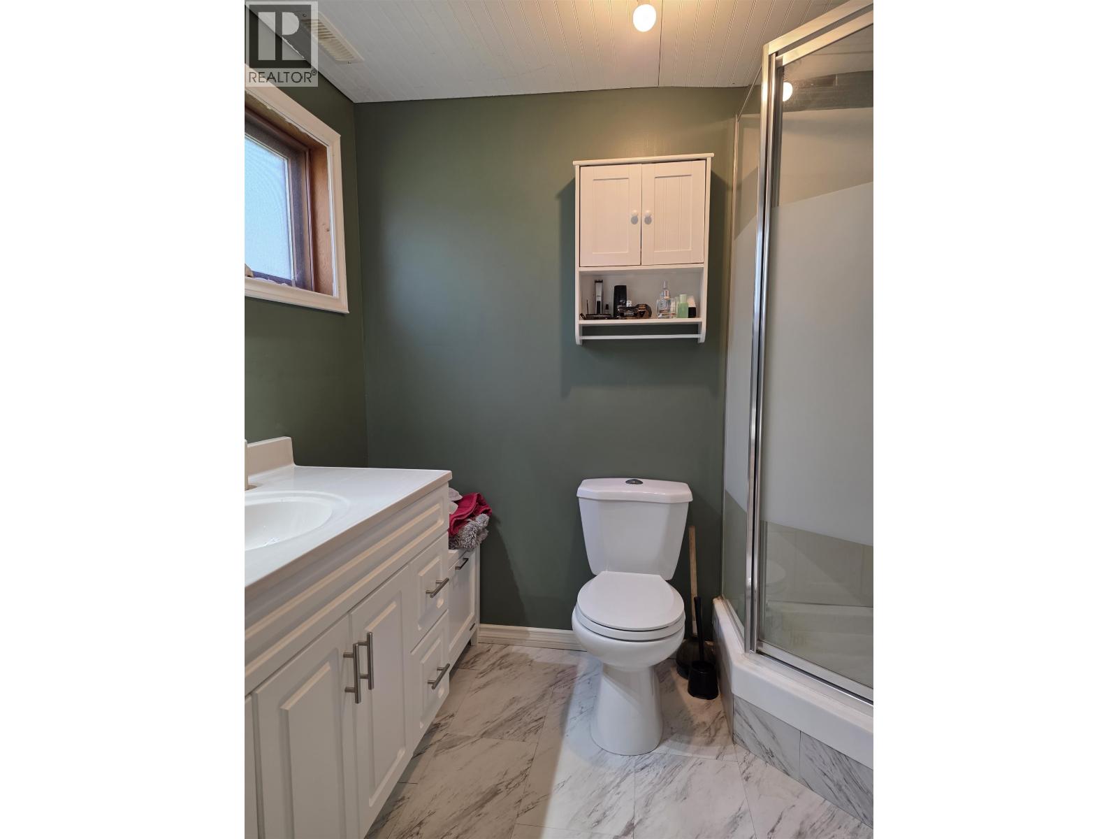 2330 Omineca Place, Houston, British Columbia  V0J 1Z2 - Photo 15 - R3156024