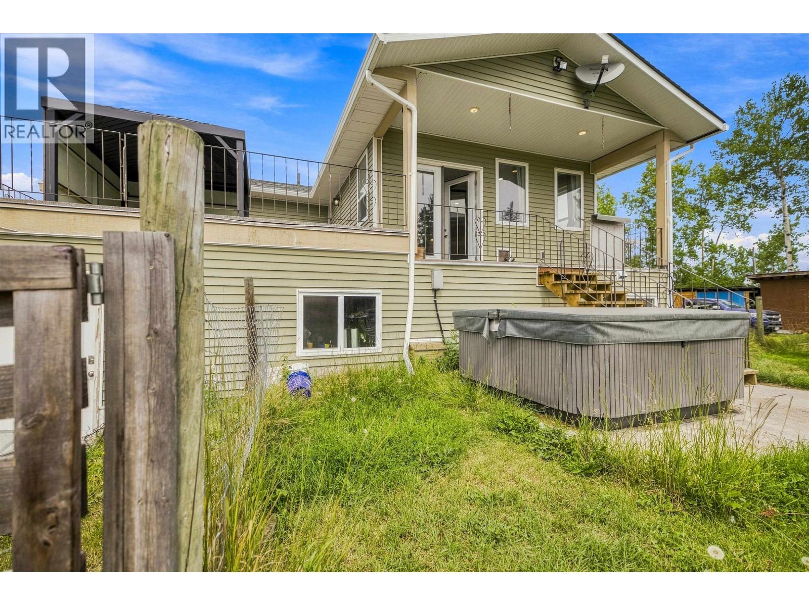7025 Elefson Road, 100 Mile House, British Columbia  V0K 2E2 - Photo 4 - R3156025