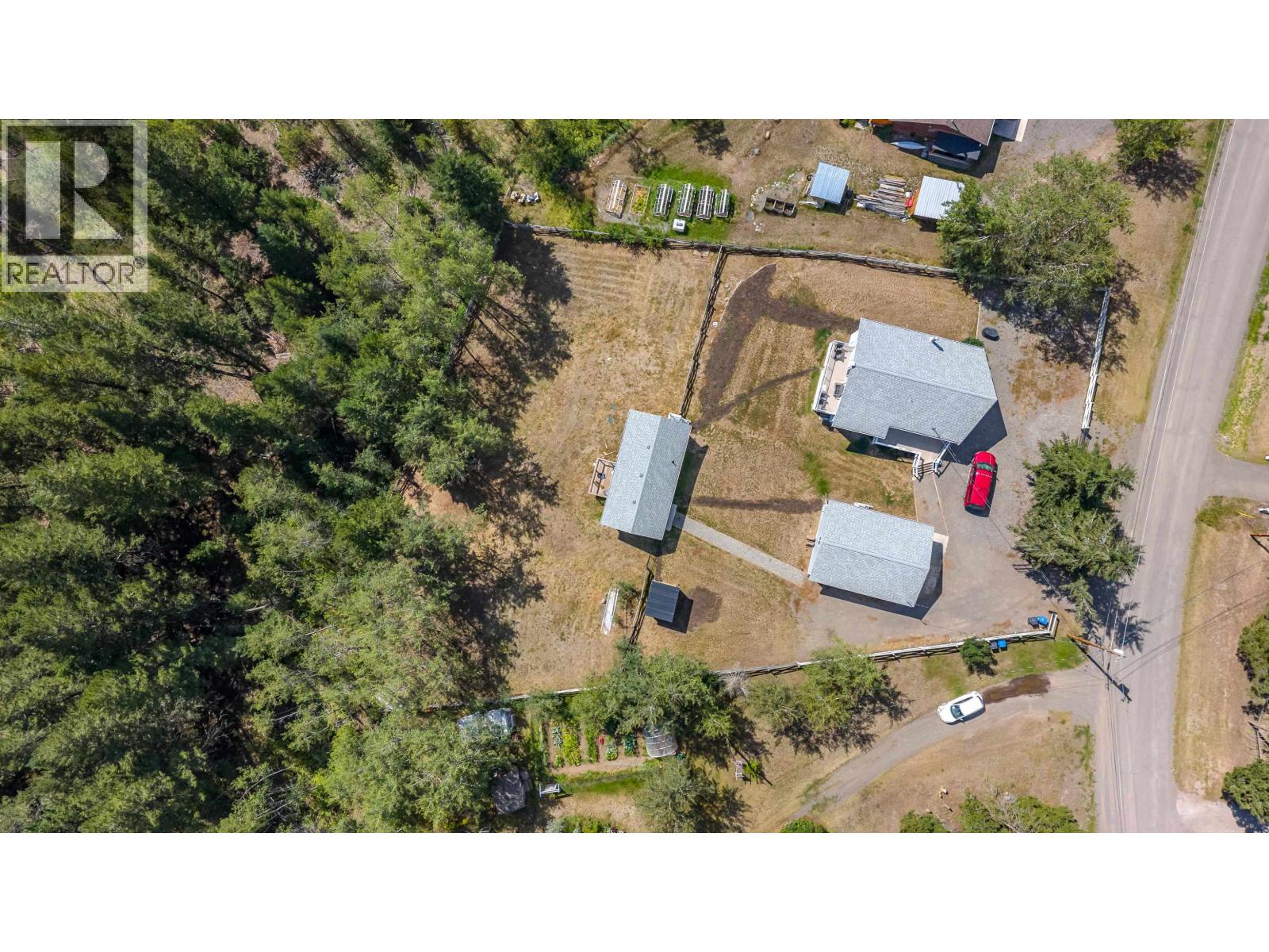 5165 Kallum Drive, 108 Mile Ranch, British Columbia  V0K 2Z0 - Photo 18 - R3156031