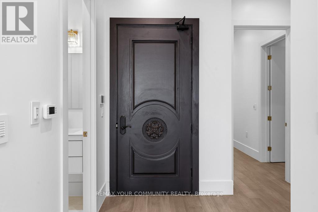 Aurelia Suite - 217 Churchill Avenue, Toronto, Ontario  M2R 1E2 - Photo 3 - C13678344
