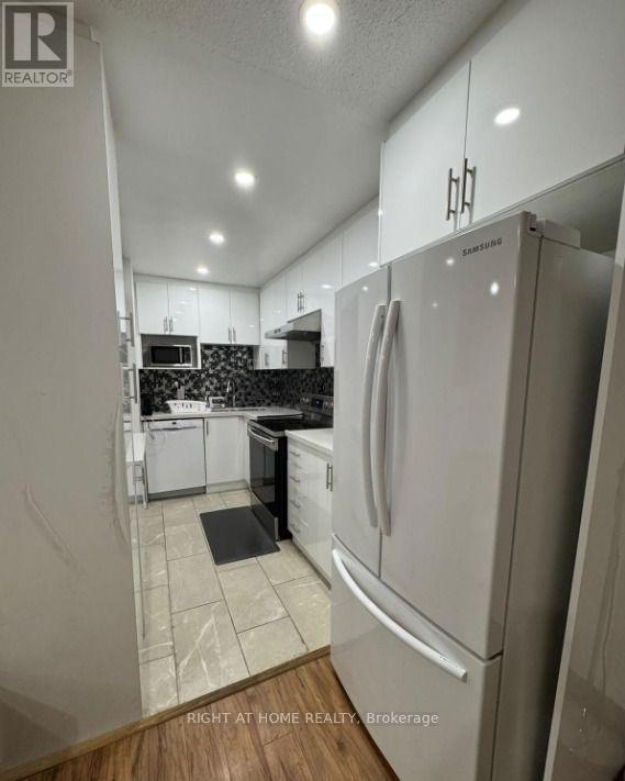 149 - 165 Cherokee Boulevard, Toronto, Ontario  M2J 4T7 - Photo 10 - C13678346