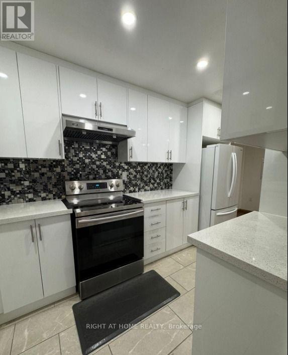 149 - 165 Cherokee Boulevard, Toronto, Ontario  M2J 4T7 - Photo 9 - C13678346