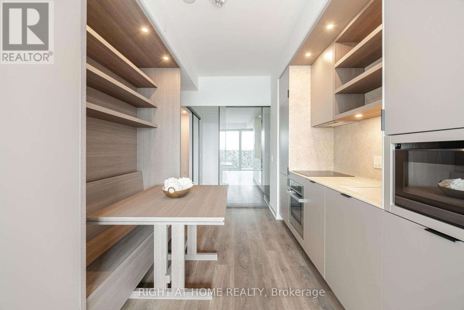 4403 - 55 Charles Street E, Toronto, Ontario  M4Y 0J1 - Photo 11 - C13678364