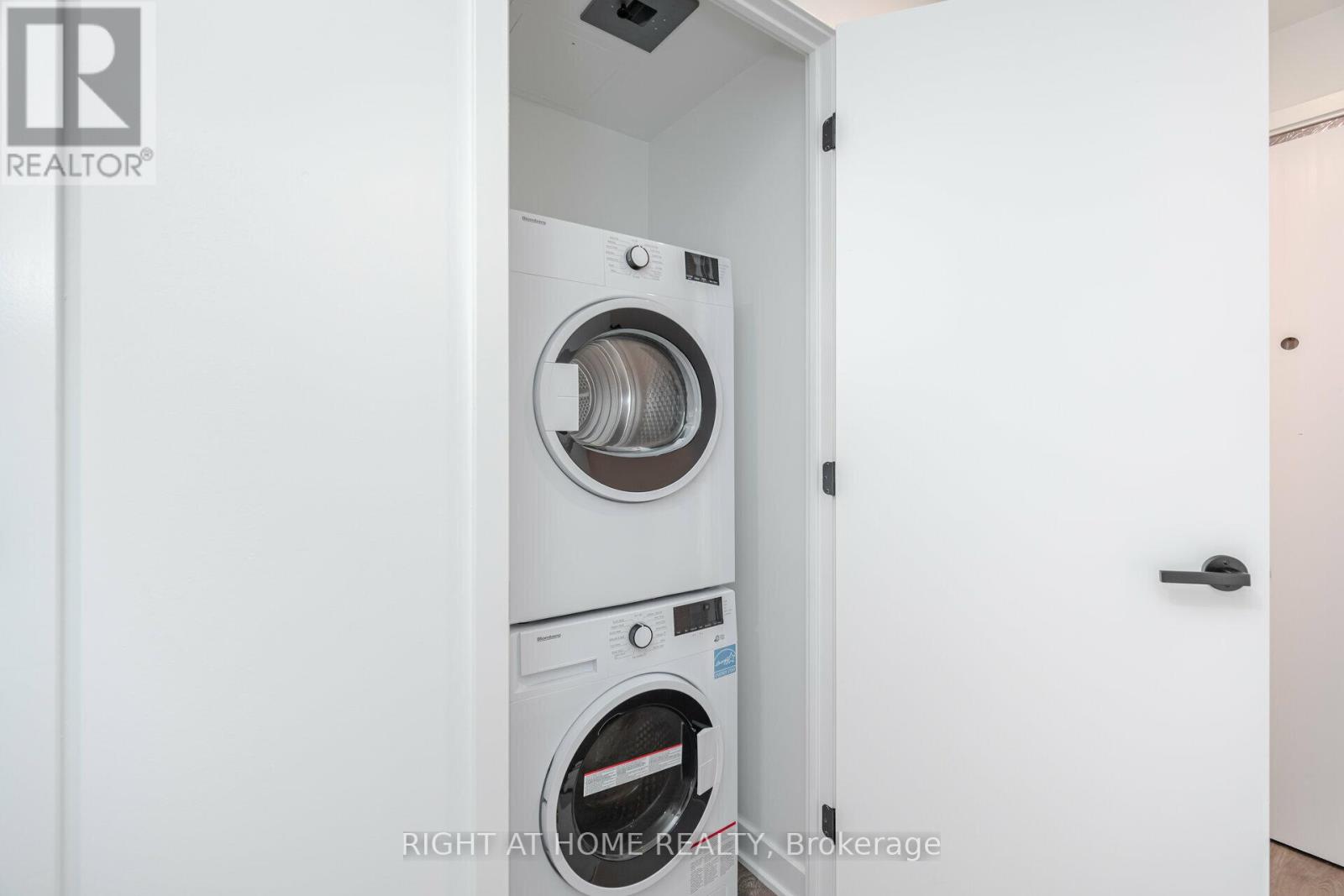4403 - 55 Charles Street E, Toronto, Ontario  M4Y 0J1 - Photo 30 - C13678364