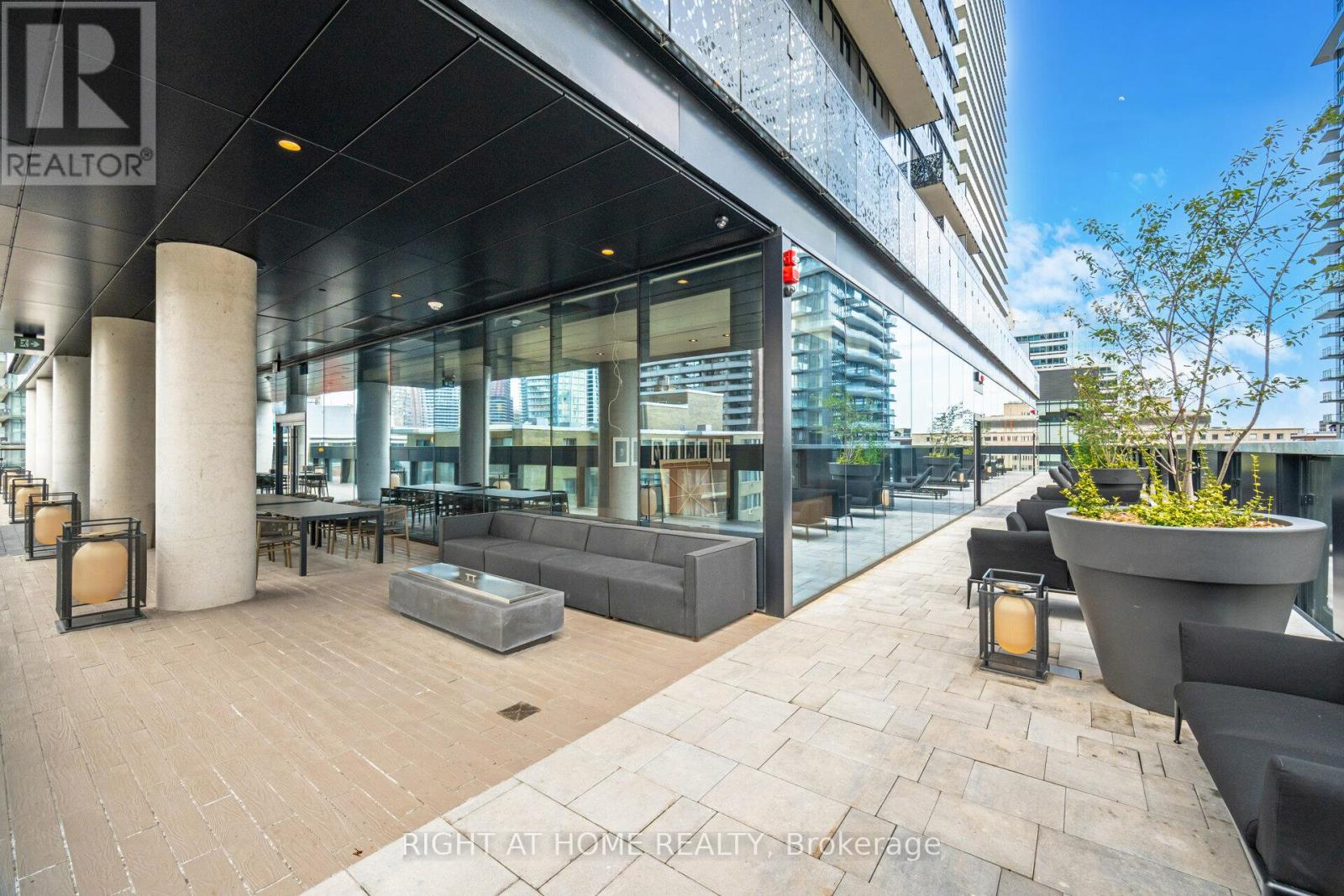 4403 - 55 Charles Street E, Toronto, Ontario  M4Y 0J1 - Photo 40 - C13678364
