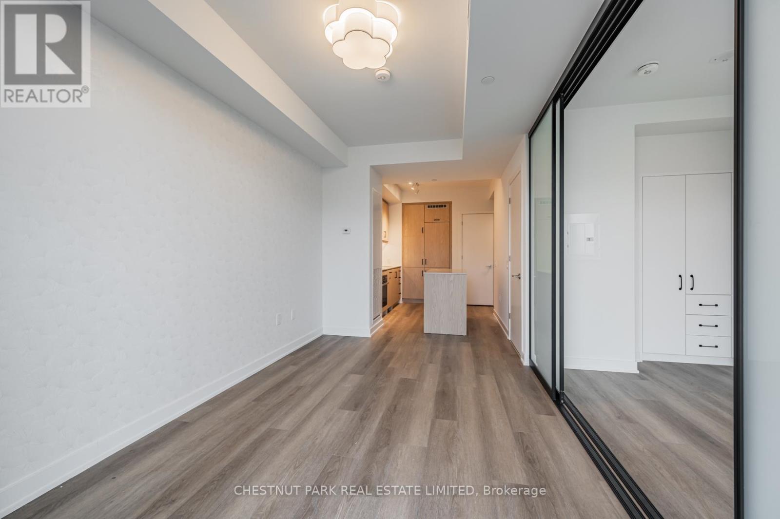 915 - 9 Tecumseth Street, Toronto, Ontario  M5V 0S5 - Photo 4 - C13678432