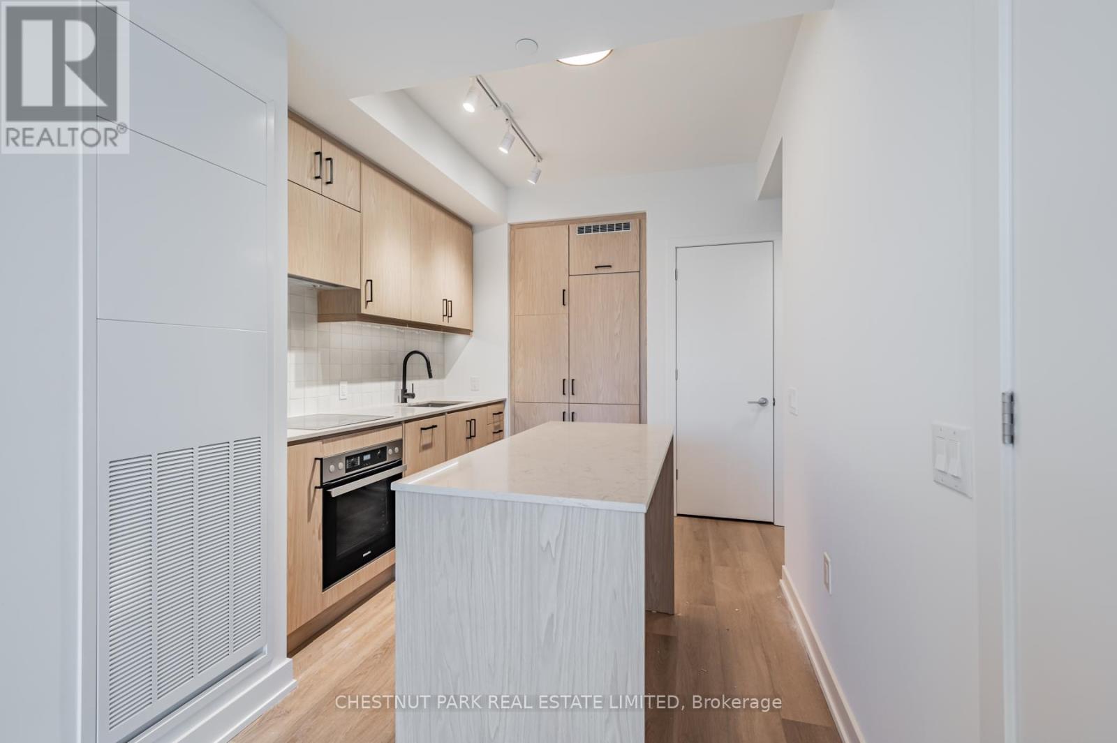 915 - 9 Tecumseth Street, Toronto, Ontario  M5V 0S5 - Photo 8 - C13678432