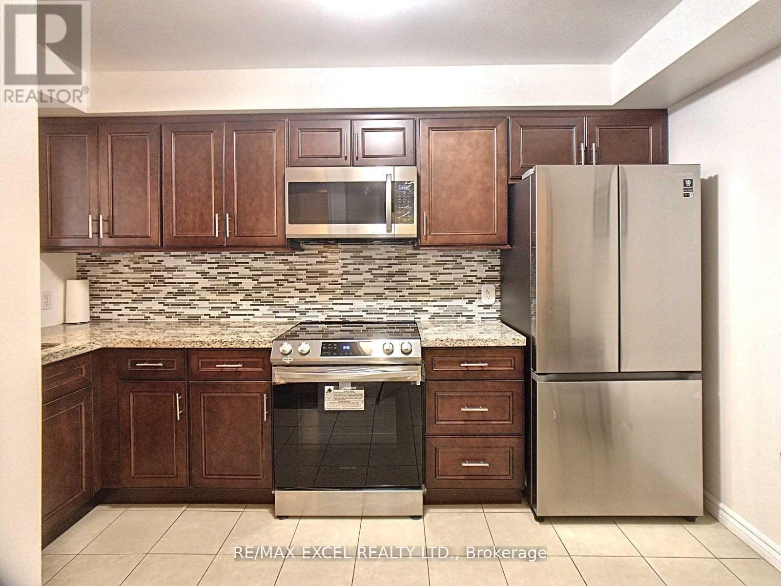 57 Northern Heights Drive, Richmond Hill, Ontario  L4B 4C9 - Photo 7 - N13678360