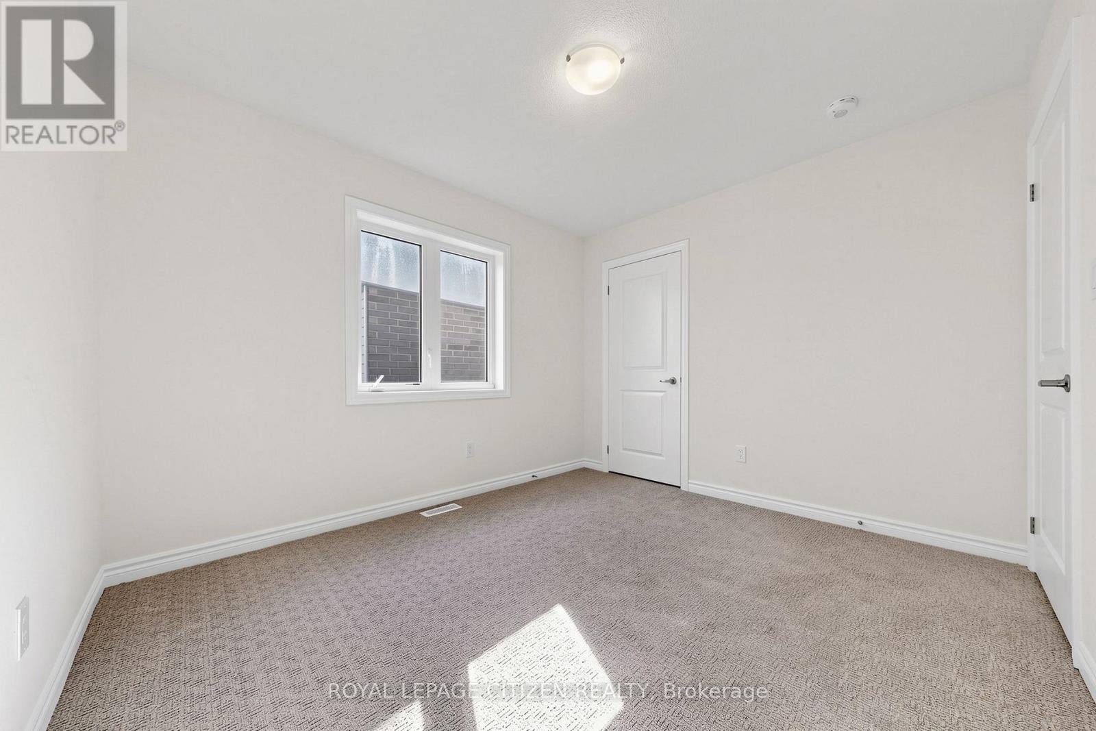 8 Fenn Crescent, New Tecumseth, Ontario  L9R 0X1 - Photo 36 - N13678386