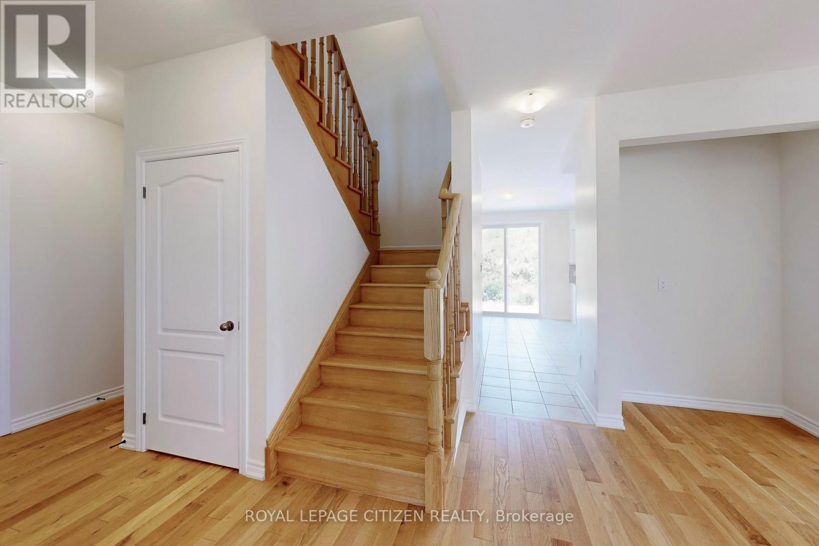 87 Lawrence D. Pridham Avenue, New Tecumseth, Ontario  L9R 0X4 - Photo 22 - N13678394