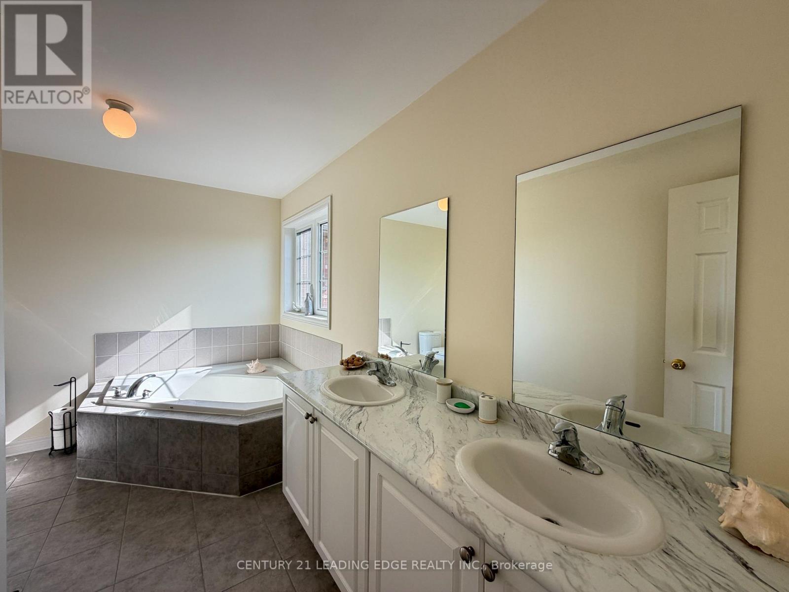 14 Clarinet Lane, Whitchurch-Stouffville, Ontario  L4A 4N1 - Photo 21 - N13678396
