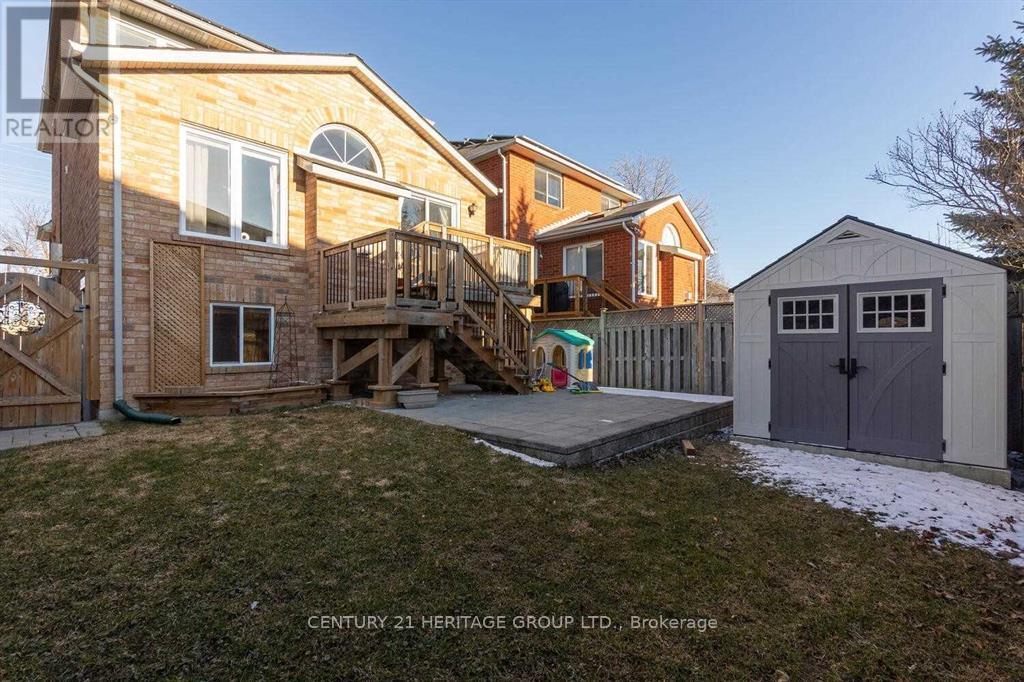 521 Heddle Crescent, Newmarket, Ontario  L3X 2J4 - Photo 7 - N13678400