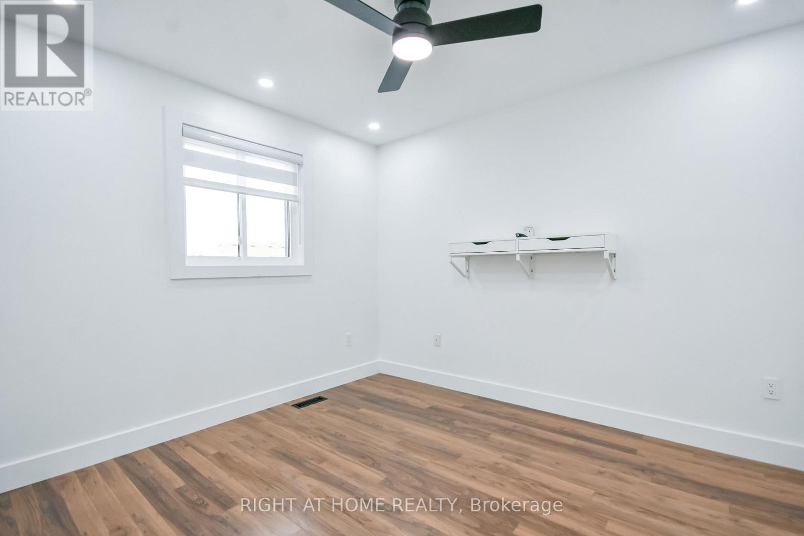 112 Birchwood Drive, Barrie, Ontario  L4M 6X4 - Photo 35 - S13678350