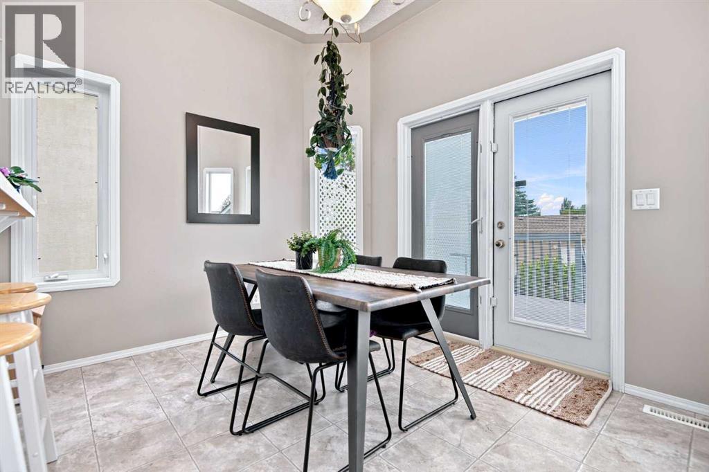 98 Duval Crescent, Red Deer, Alberta  T4R 2Z2 - Photo 14 - A2336337