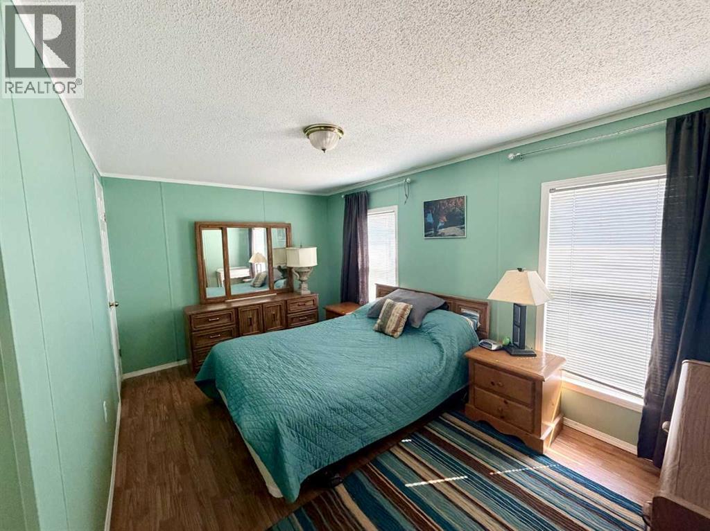 406 Picci Court, Linden, Alberta  T0M 1J0 - Photo 9 - A2336284