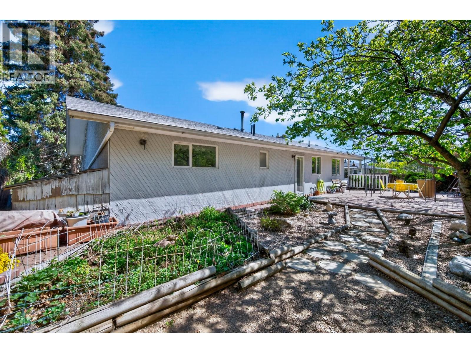229 Greenstone Drive, Kamloops, British Columbia  V2C 1N6 - Photo 47 - 10385577