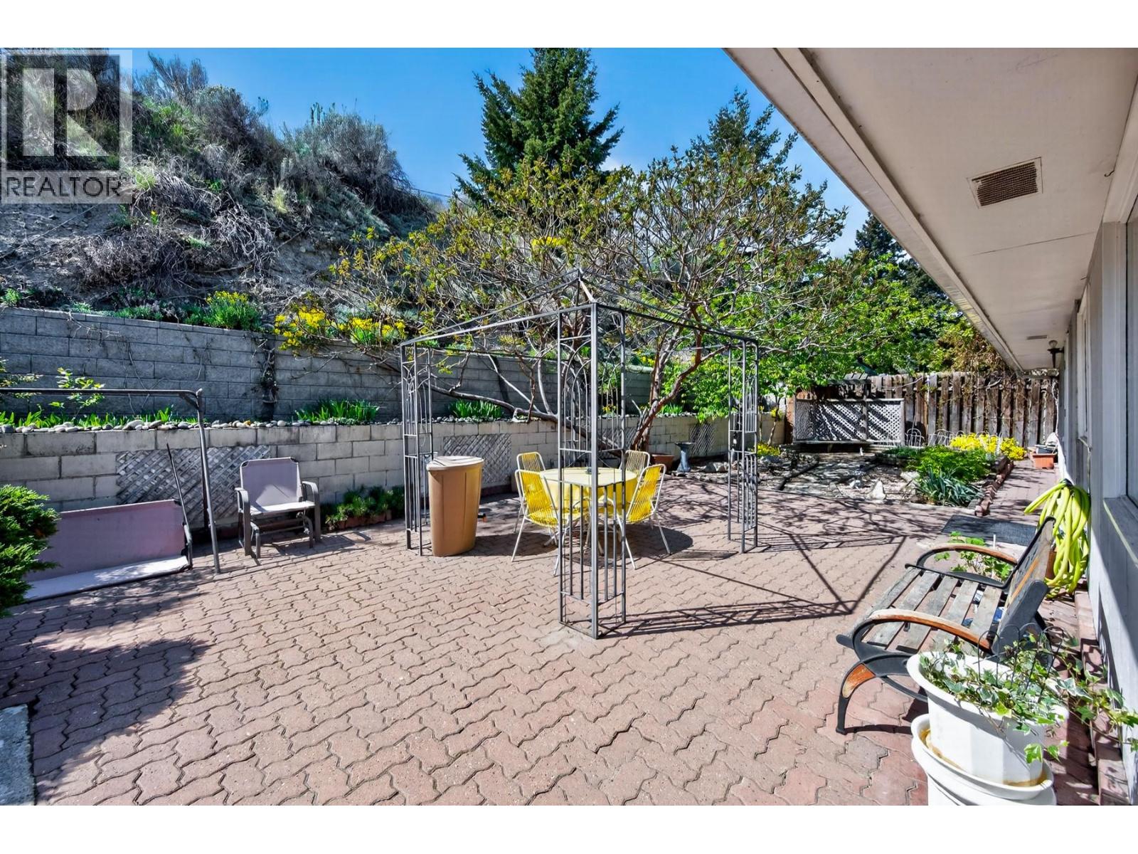 229 Greenstone Drive, Kamloops, British Columbia  V2C 1N6 - Photo 49 - 10385577