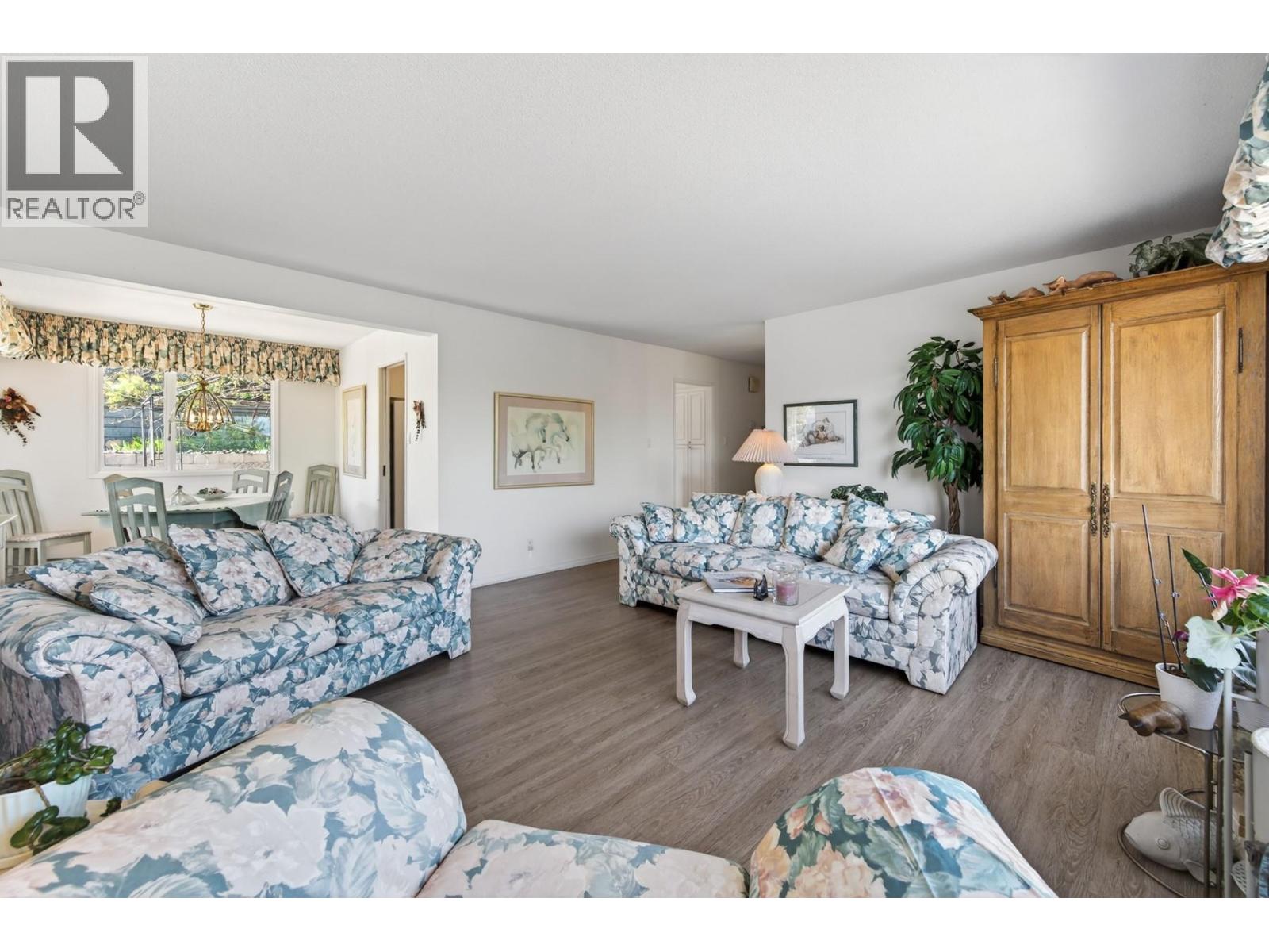 229 Greenstone Drive, Kamloops, British Columbia  V2C 1N6 - Photo 6 - 10385577