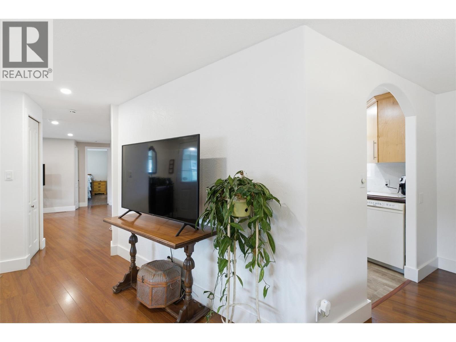 4873 Gerella Road, Kamloops, British Columbia  V0E 2P0 - Photo 11 - 10394805