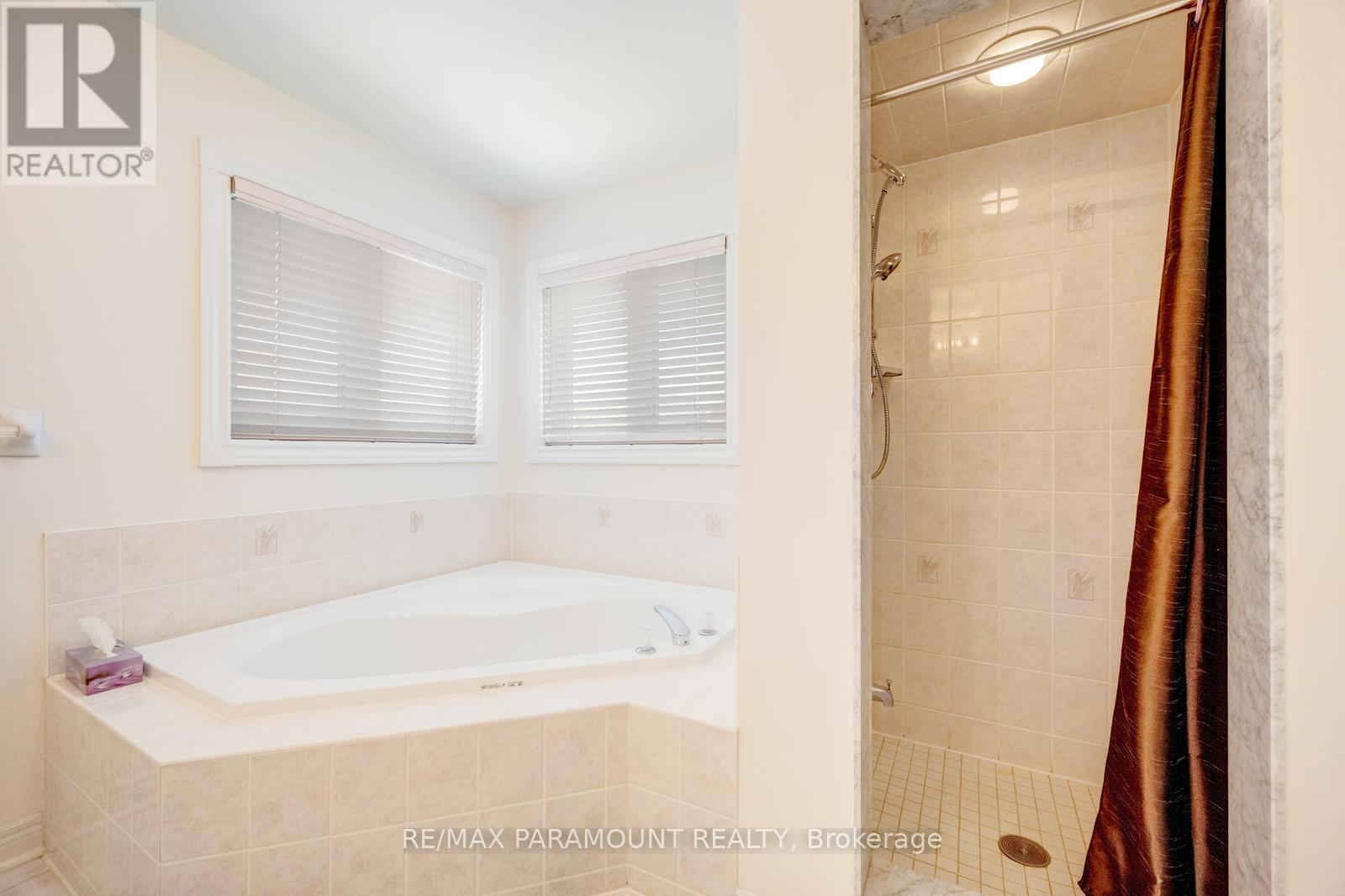 6407 Ormindale Way, Mississauga, Ontario  L5V 1J3 - Photo 41 - W13678320