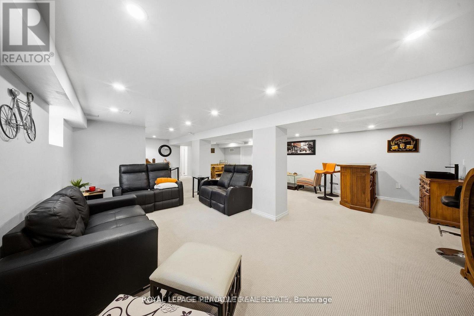 208 Glen Oak Drive, Oakville, Ontario  L6K 2J2 - Photo 36 - W13678372