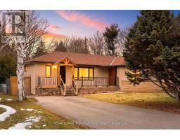 208 GLEN OAK DRIVE, Oakville, Ontario