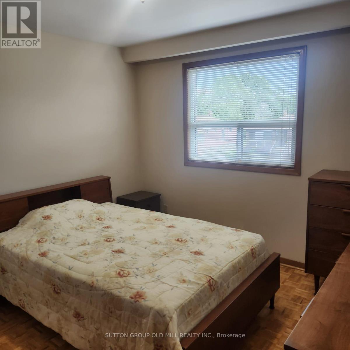 194 Beta Street, Toronto, Ontario  M8W 4H6 - Photo 12 - W13678382