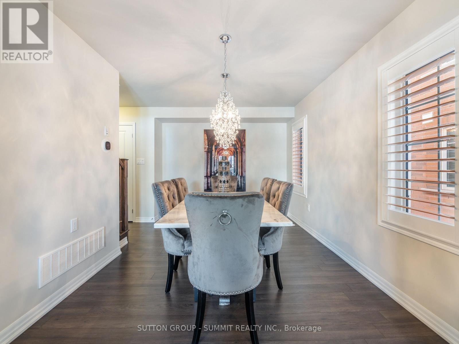 286 Sarah Cline Drive S, Oakville, Ontario  L6W 0V7 - Photo 13 - W13678388